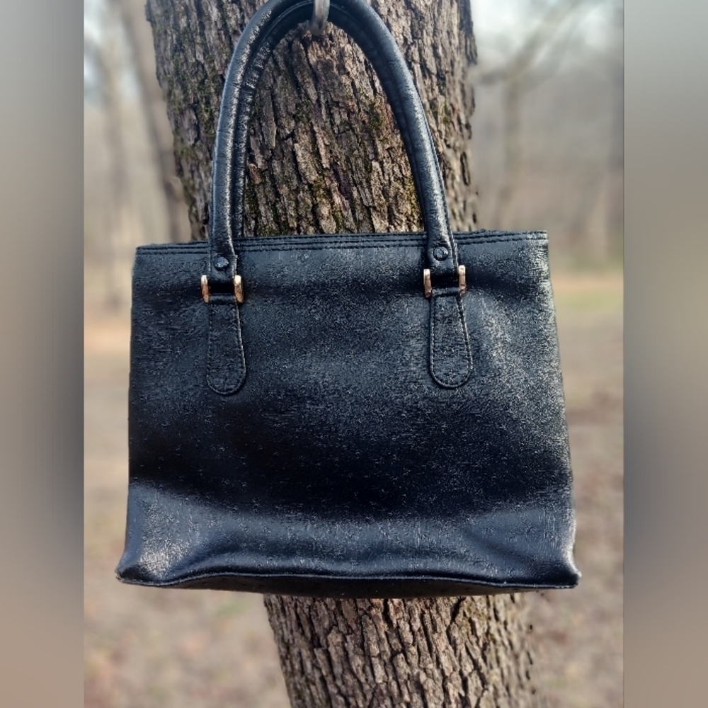 Bueno Handbag